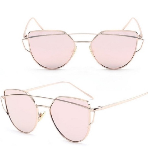 ❗Last One❗️Rose Colored Mirror Sunglasses - Picture 2 of 4