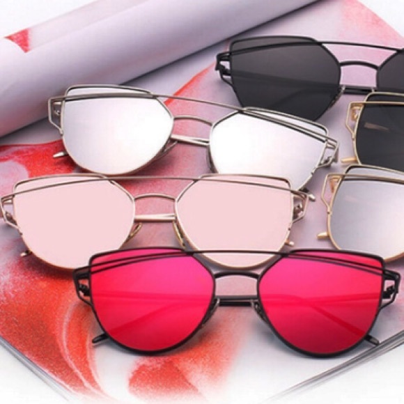 ❗Last One❗️Rose Colored Mirror Sunglasses - Picture 4 of 4