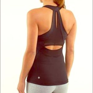 Lululemon energy tank+ Lululemon shopping bag