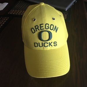 Oregon Ducks Nike hat