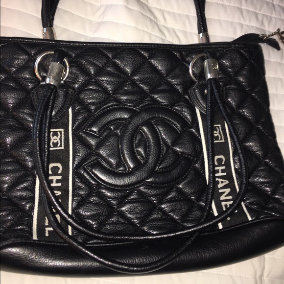 Chanel tote