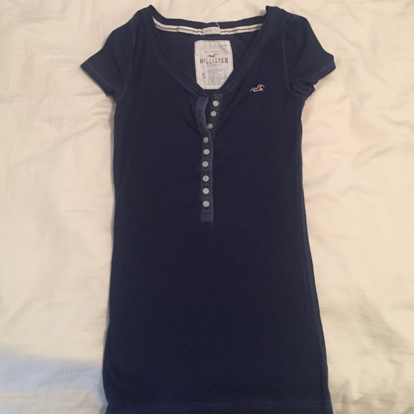 Dark blue Hollister shirt