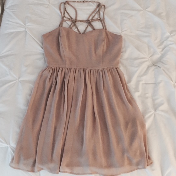 F21 // beaded cage strap blush dress