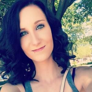 Meet your Posher, Lacey