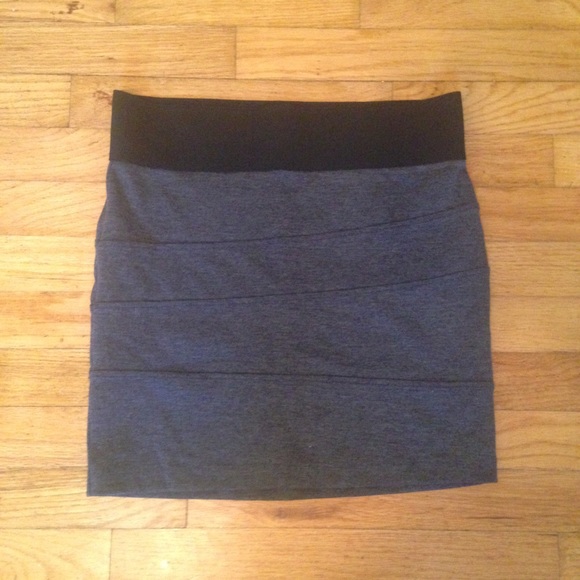 Charlotte Russe fitted stretch skirt