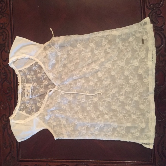 white, semi-sheer top - Picture 1 of 3