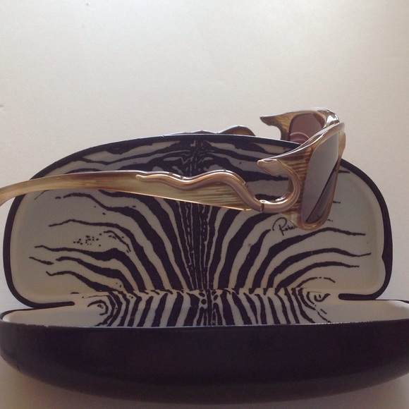Roberto Cavalli Sunglasses main image 4