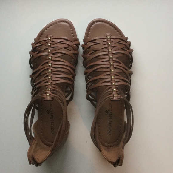 Beachy Sandals