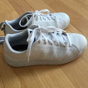 Adidas Neo size 6 white sneakers
