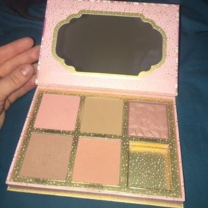 Benefit Cheekathon Palette!