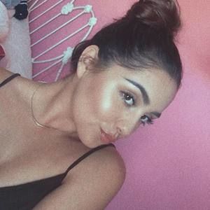 Meet your Posher, Gabrielle