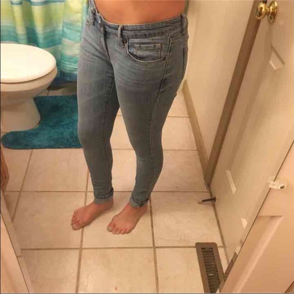 Light skinny jeans!