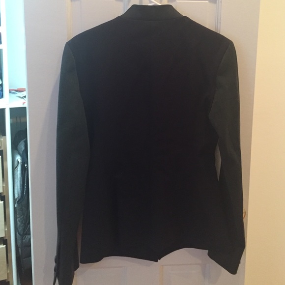Express blazer. - Picture 3 of 3