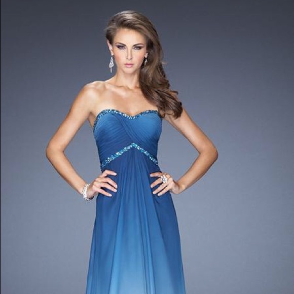 New La Femme Blue ombr strapless dress