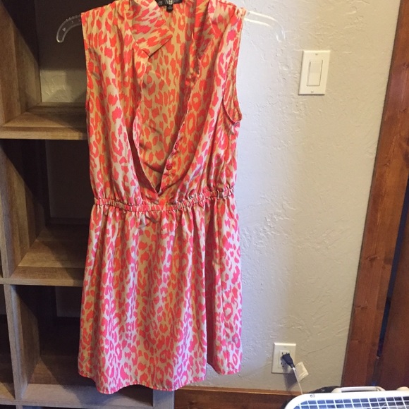 Pink cheetah print no sleeve dress