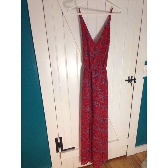 Forever 21 red and blue paisley dress