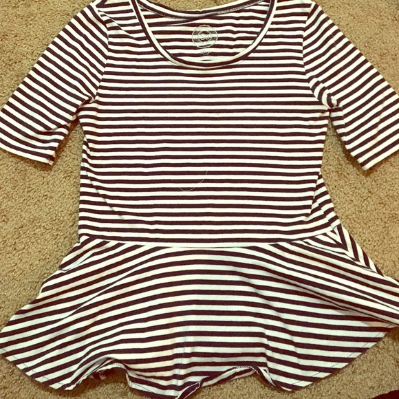 Stripped peplum 3/4 sleeve top