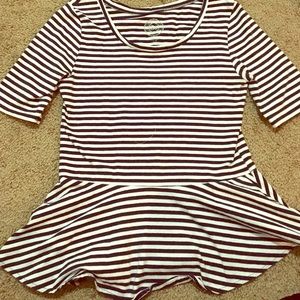 Stripped peplum 3/4 sleeve top