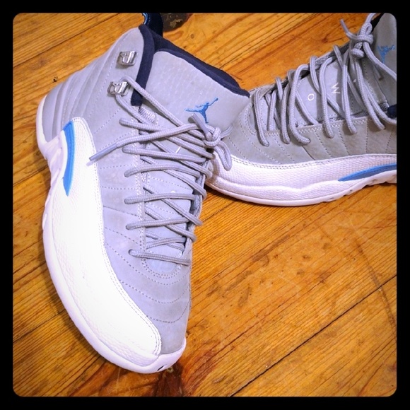AIR JORDAN 12 RETRO 'WOLF GREY
