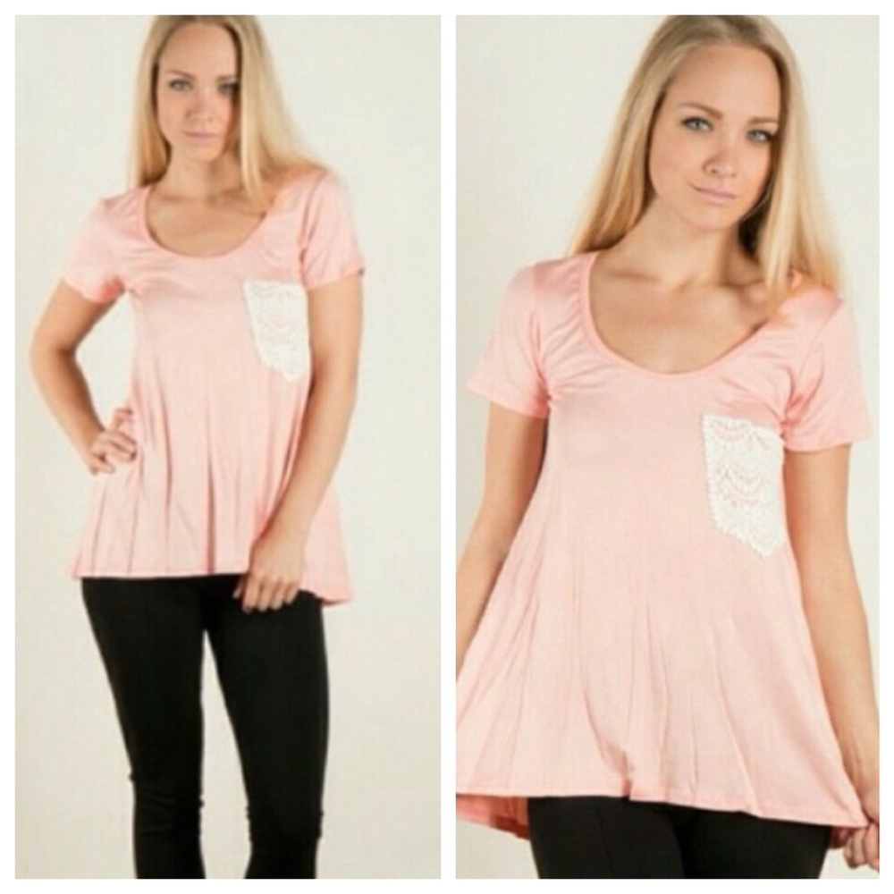 Jersey Tee w/ Crochet Lace Pocket