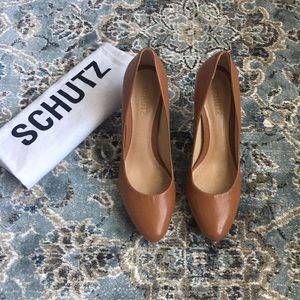 SCHUTZ Pump Heel NWT