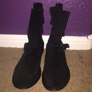 black boots