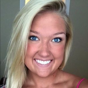 Meet your Posher, Allison