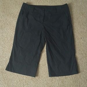 NY&Co Bermuda shorts