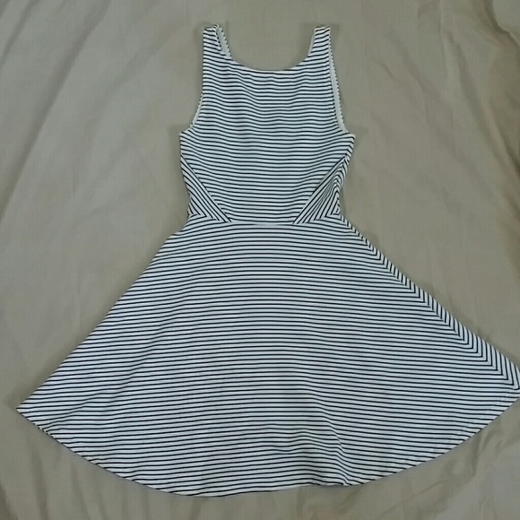 💥FINAL SALE💥 H&M dress