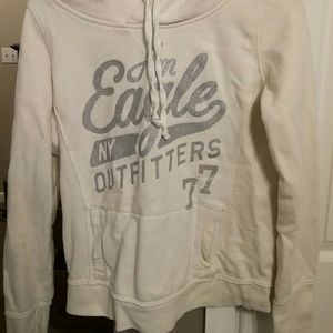 American Eagle Sheatshirt