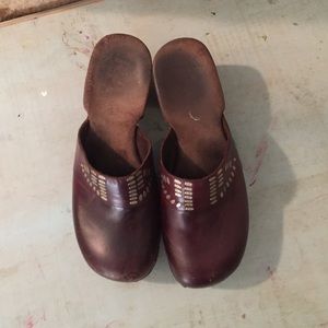 Calleen Cordero Clog