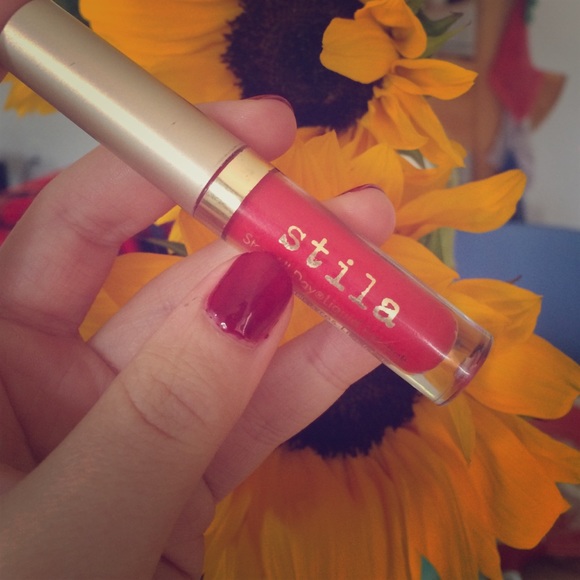 Stila stay all day liquid lipstick