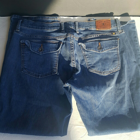 🚫SOLD🚫 Lucky Brand Jeans - Picture 1 of 4