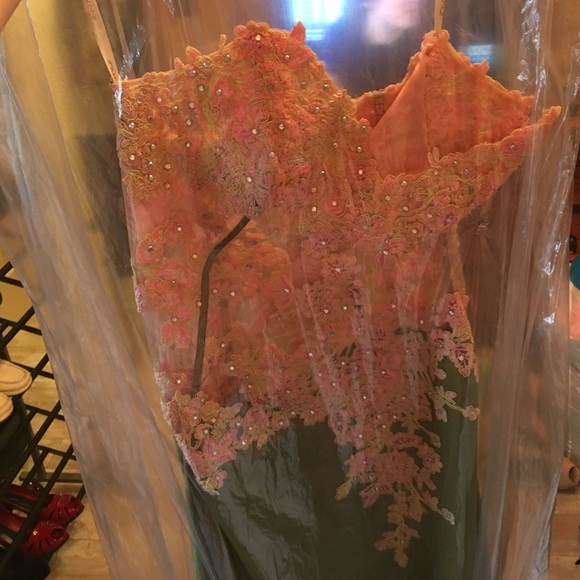 Jovani prom dress - Picture 1 of 3