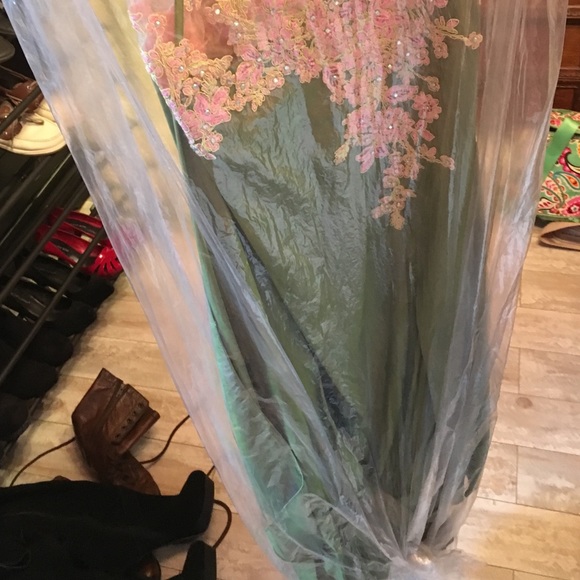 Jovani prom dress - Picture 2 of 3