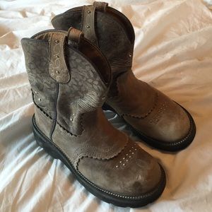 Size 7B Ariat Fatbaby Boots (Limited Addition)