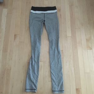 Grey herringbone skinny groove pants