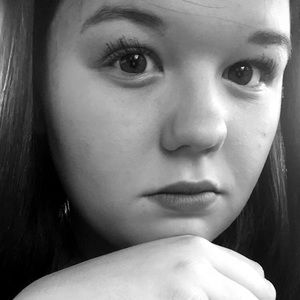 Meet your Posher, Shayla