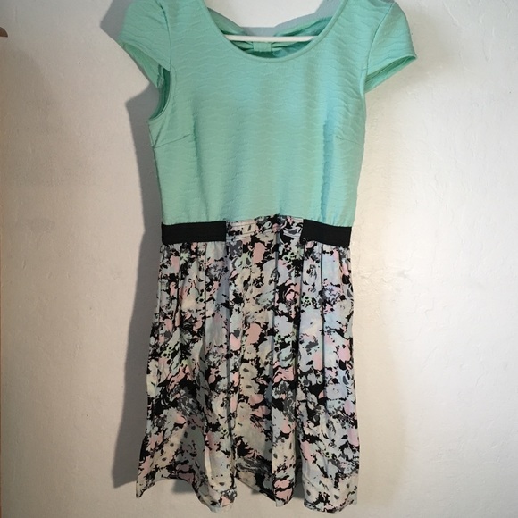 -Dress