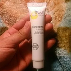 Juice Beauty Cleansing Milk