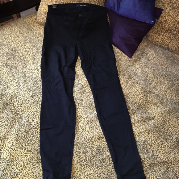 J Brand Luxe Sateen "Super Skinny" sz. 29 in black