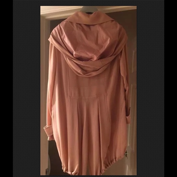 Alberta Ferretti Dusty Rose Coat, Zips Front Long Sleeve and Hood Size 38
