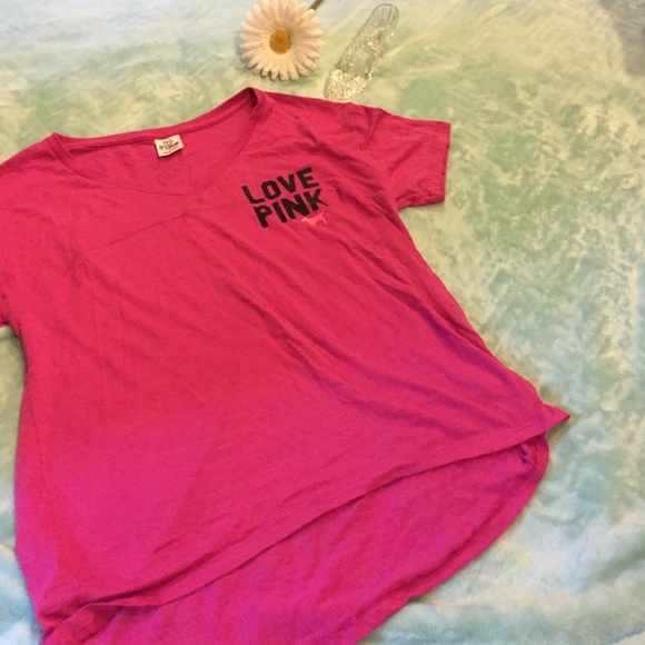 Never worn Victoria's Secret pink graphic tshirt