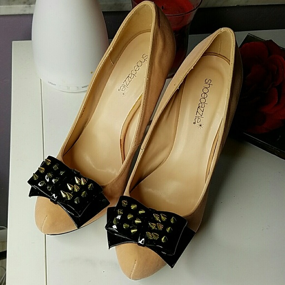 Heels - Picture 3 of 4