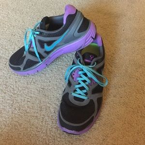 Nike Lunarglide sneakers