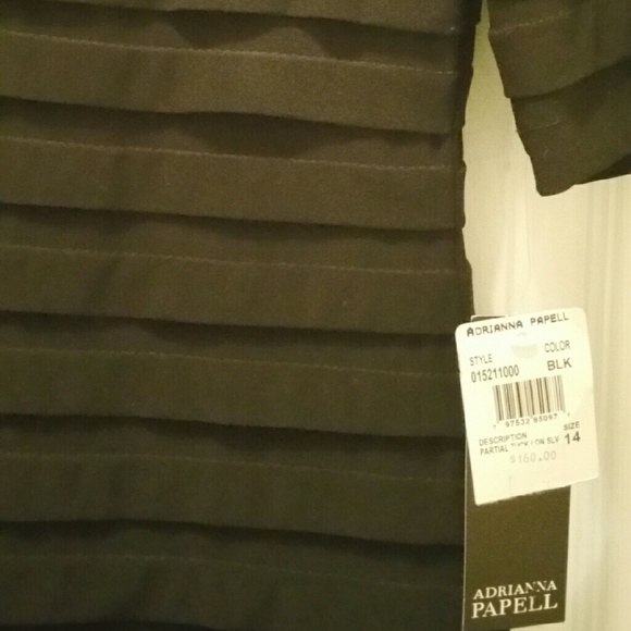 New black evening dress - Picture 2 of 2