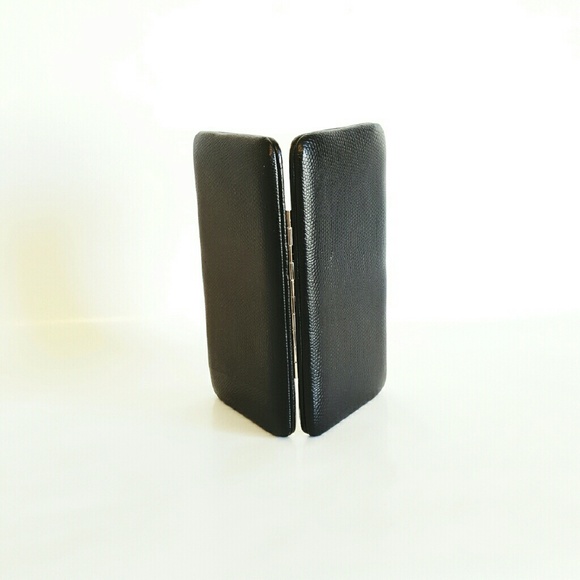 Gold and Black Slim Wallet - Picture 4 of 4