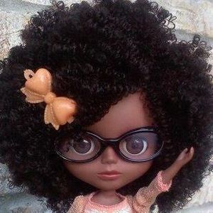 Meet your Posher, Veronica