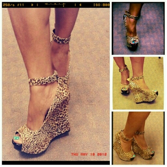 Leapard Print Wedge with Ankle Strap