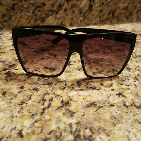 Women's sunglasses